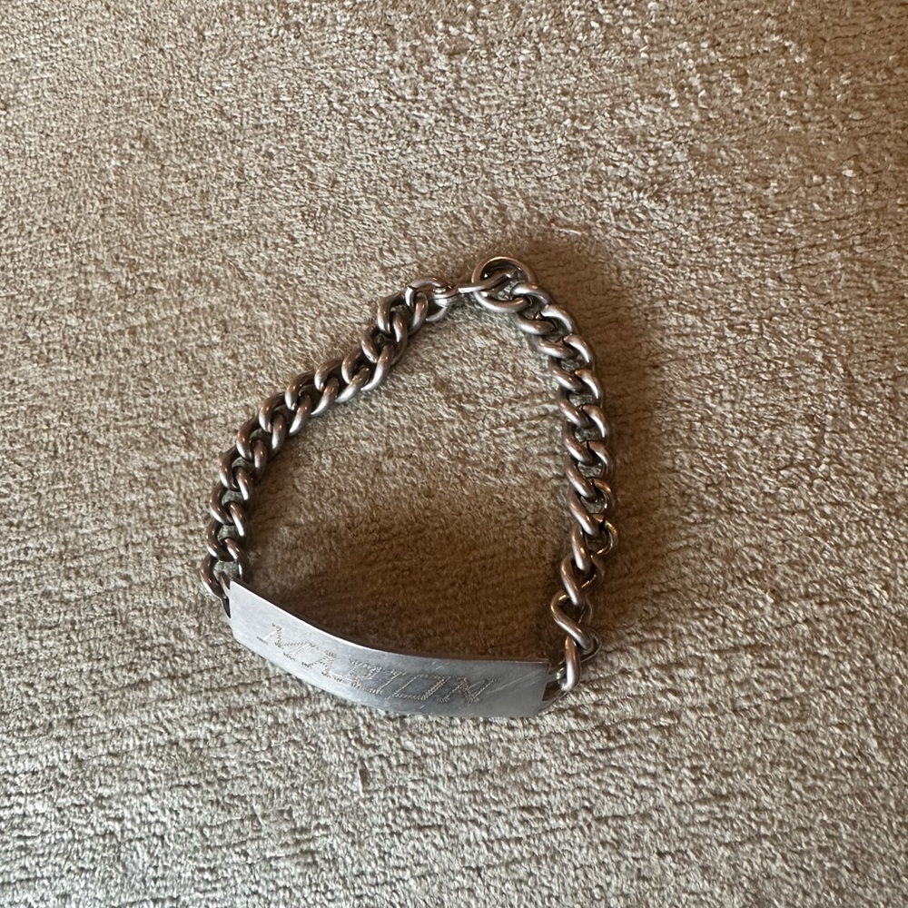 Coro Vintage 1940s “Marion” ID bracelet silver tone. - Picture 2 of 9